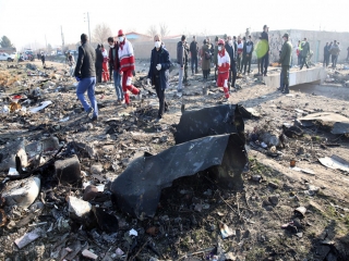 تهران و کیف بر جلوگیری از سیاسی شدن پرونده هواپیمای اوکراینی تاکید کردند