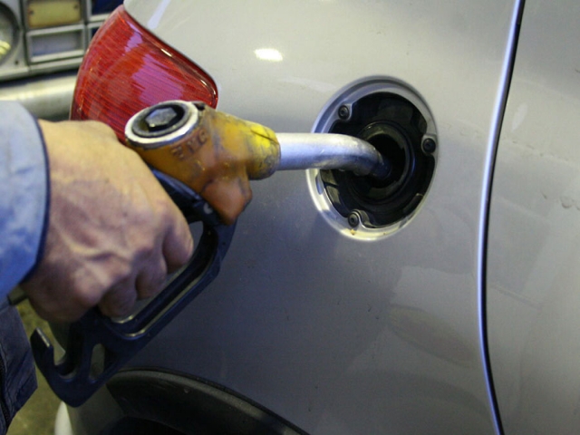 درخواست «بنزین سفر» به دولت و وزارت نفت
