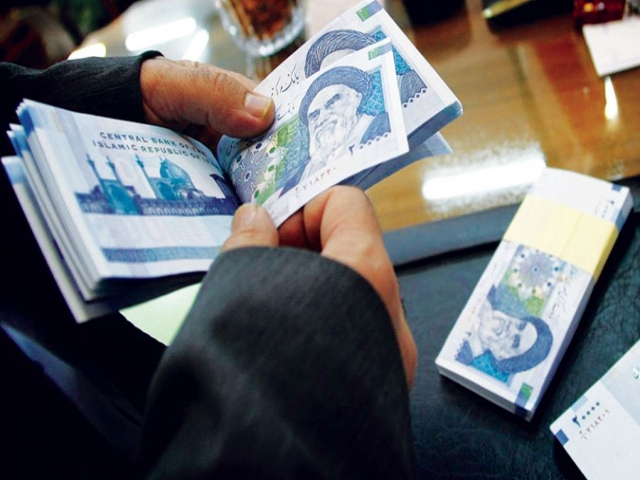 پایان بی نتیجه نشست تعیین دستمزد کارگران پایان بی نتیجه نشست تعیین دستمزد کارگران