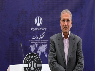 علی ربیعی: سررسید وام‌ها دو ماه به عقب می‌افتد