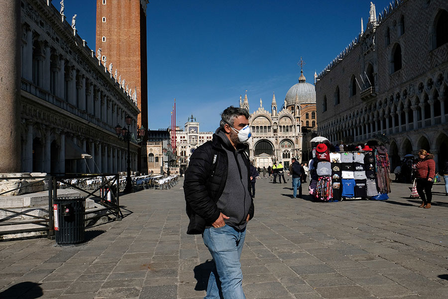 تعداد کشتههای کروناویروس در ایتالیا به 107 تن رسید - The number of coronavirus deaths in Italy has risen to 107 تعداد کشتههای کروناویروس در ایتالیا به 107 تن رسید - The number of coronavirus deaths in Italy has risen to 107