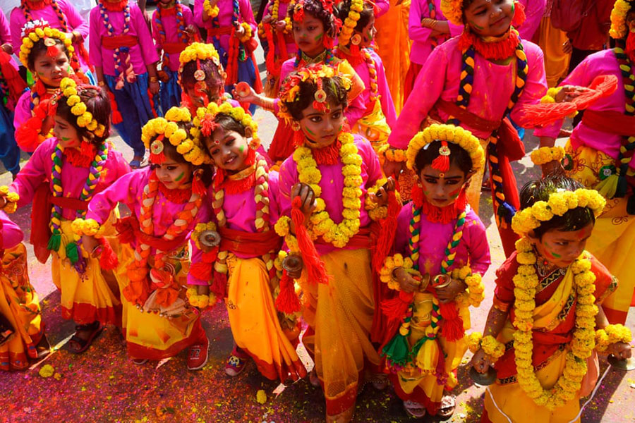 جشنواره رنگ در شهر کلکته هند