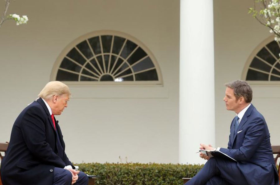 ترامپ در مصاحبه‌ای اختصاصی با  بیل هَمِر مجری شبکه فاکس نیوز درباره کرونا ویروس در باغ رُز کاخ سفید