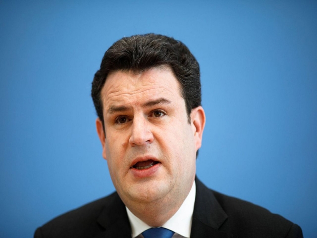 وزیر کار آلمان در تلاش برای قانونی کردن دورکاری است