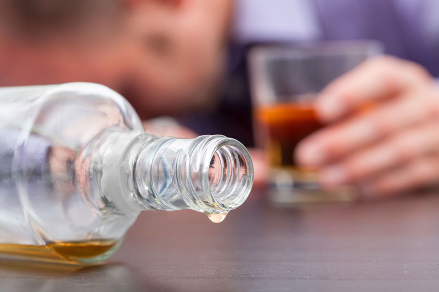 افزایش تعداد مسمومین الکلی در فارس به 703 نفر - Increasing the number of alcoholic poisoners in Fars to 703