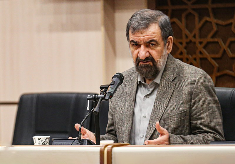 محسن رضایی : امنیت ملی ایران تهدید شود پایگاه‌های آمریکا را هدف قرار می‌دهیم