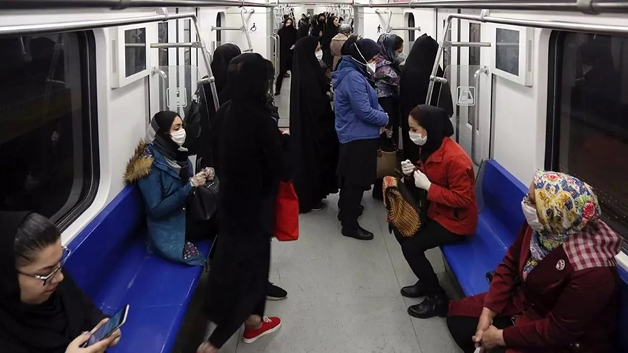 سختگیری در استفاده از ماسک در اتوبوس و مترو بیشتر می‌شود - There is a growing rigor in the use of masks on buses and subways