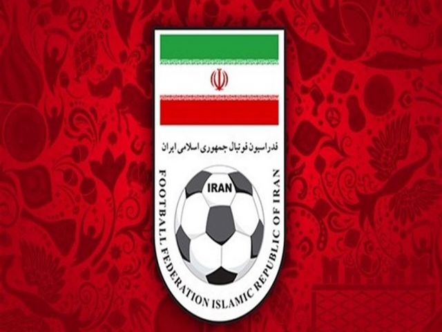 پاسخ فدراسیون فوتبال به 4 باشگاه معترض به ادامه لیگ برتر پاسخ فدراسیون فوتبال به 4 باشگاه معترض به ادامه لیگ برتر