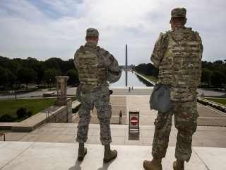 آماده‌باش گارد ملی واشنگتن برای حفاظت از بناهای یادبود