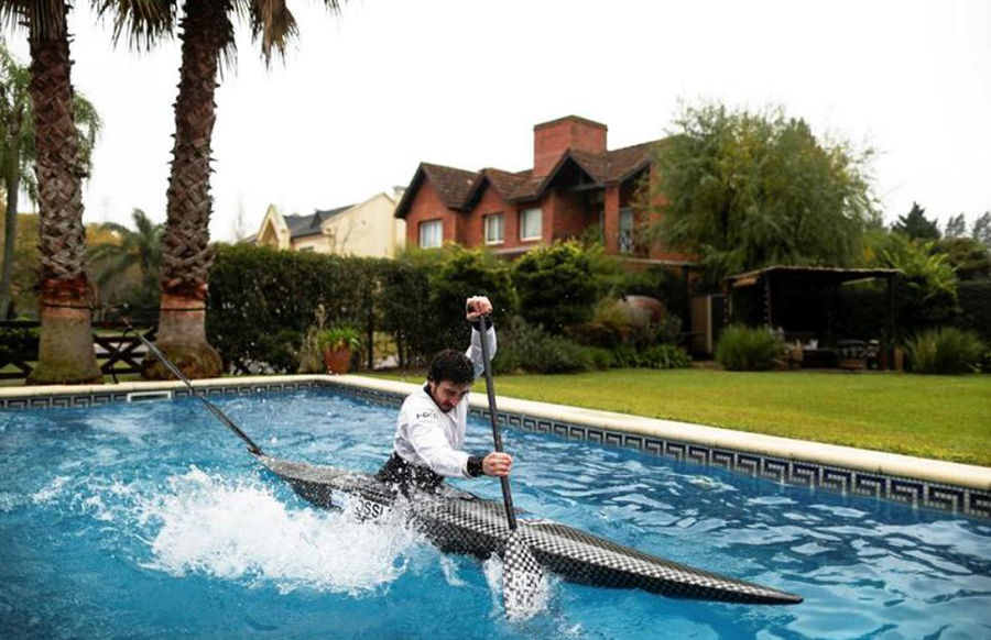تمرین قایقران المپیکی آرژانتین در استخر خانگی
