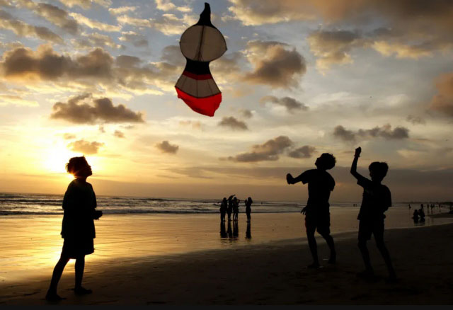 بازگشایی سواحل بالی اندونزی به روی گردشگران پس از 3 ماه تعطیلی