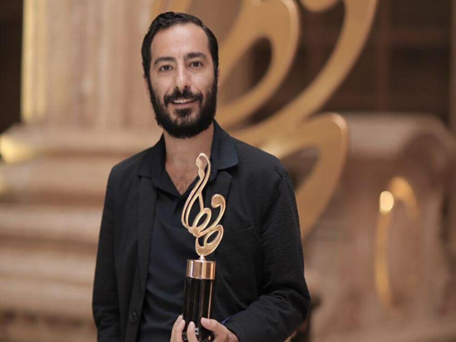 نوید محمد زاده برنده بیشترین جوایز بازیگری سینمای ایران در دهه نود نوید محمد زاده برنده بیشترین جوایز بازیگری سینمای ایران در دهه نود