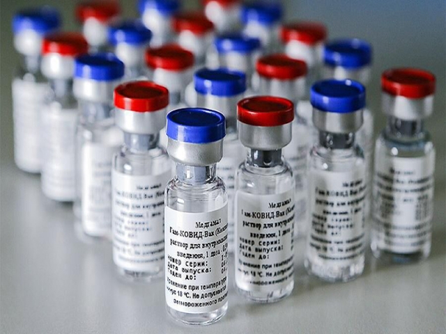 هند از روسیه ۱۰۰ میلیون واکسن کرونا خریداری می‌کند