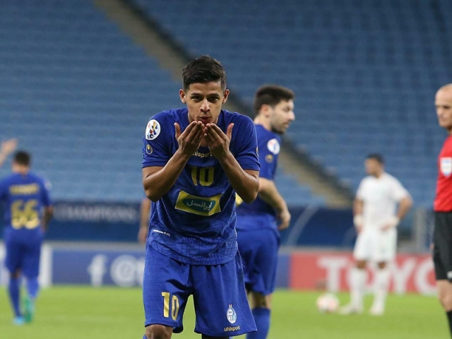 درخشش و صعود استقلال ایران در برابر الاهلی عربستان درخشش و صعود استقلال ایران در برابر الاهلی عربستان