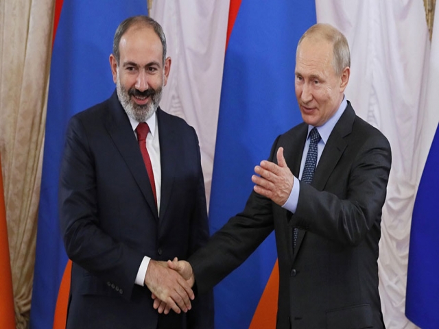 پوتین بر ضرورت توقف درگیری نظامی بین ارمنستان و جمهوری آذربایجان تاکید کرد