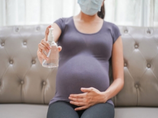 علامتهای بلندمدتِ کووید 19 در یک‌ چهارم از زنان باردار